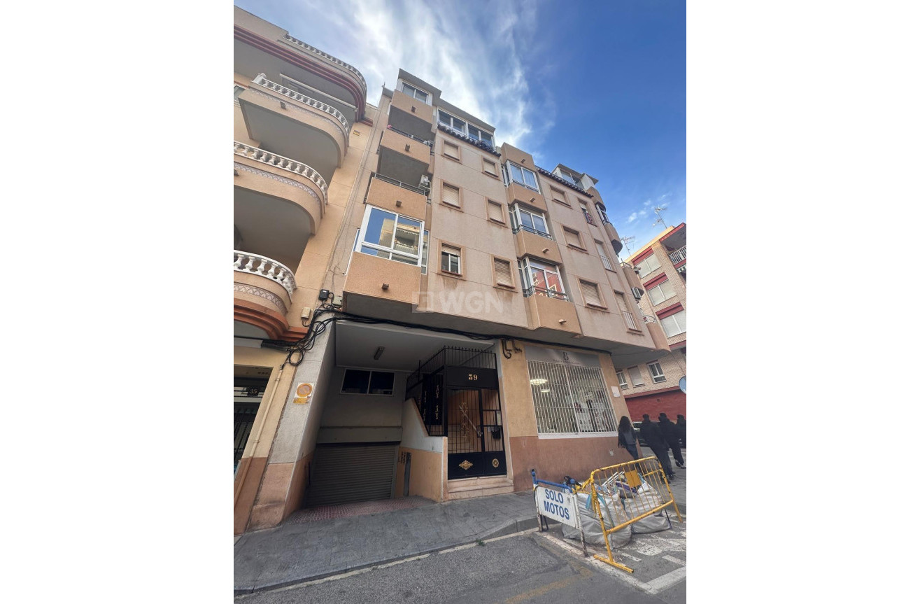 Odsprzedaż - Daszek - Torrevieja - Playa del Cura