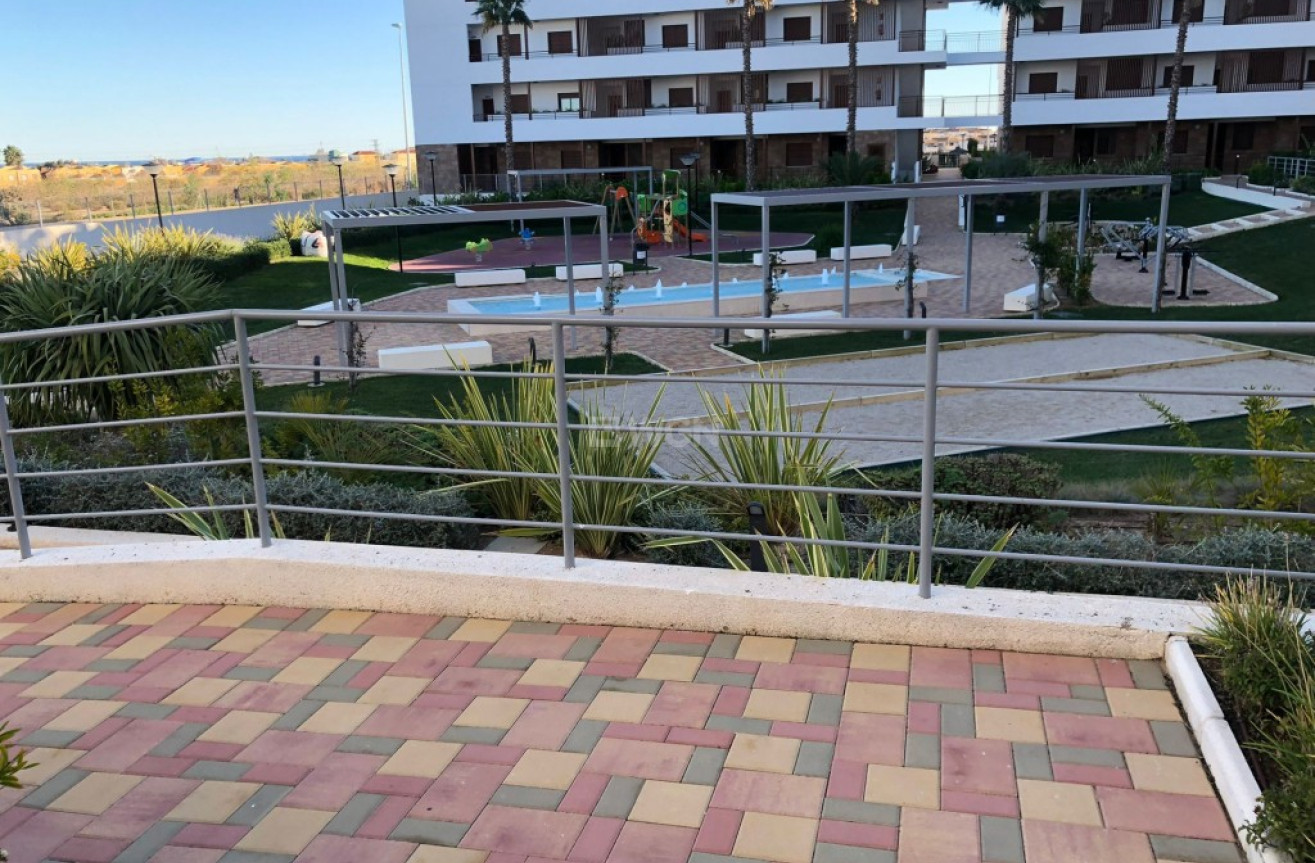 Wiederverkauf - Wohnung - Cabo Roig - Costa Blanca