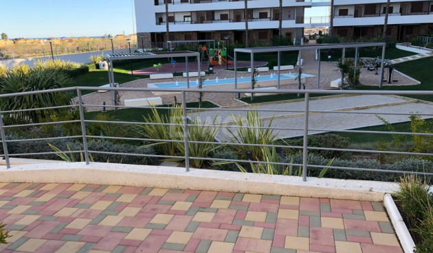 Wiederverkauf - Wohnung - Cabo Roig - Costa Blanca