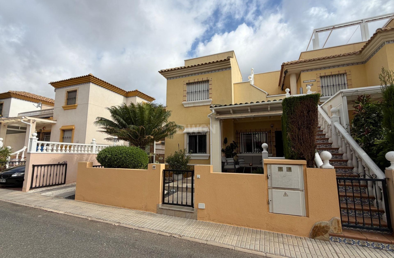 Odsprzedaż - Bungalow - Orihuela Costa - Los Dolses
