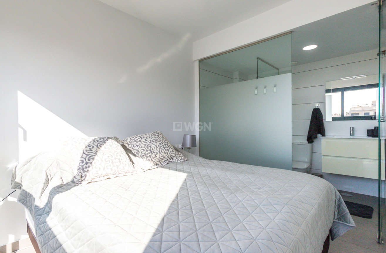 Resale - Apartment / flat - Orihuela Costa - Costa Blanca
