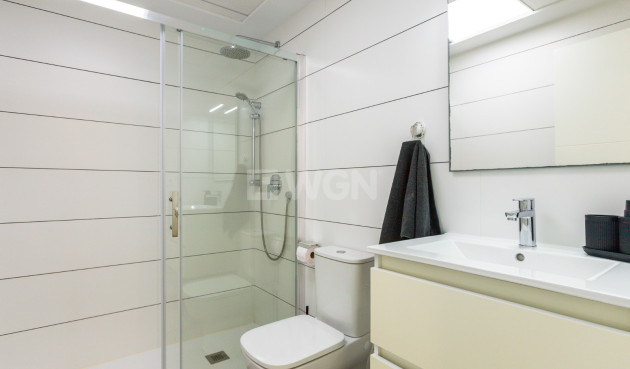 Resale - Apartment / flat - Orihuela Costa - Costa Blanca
