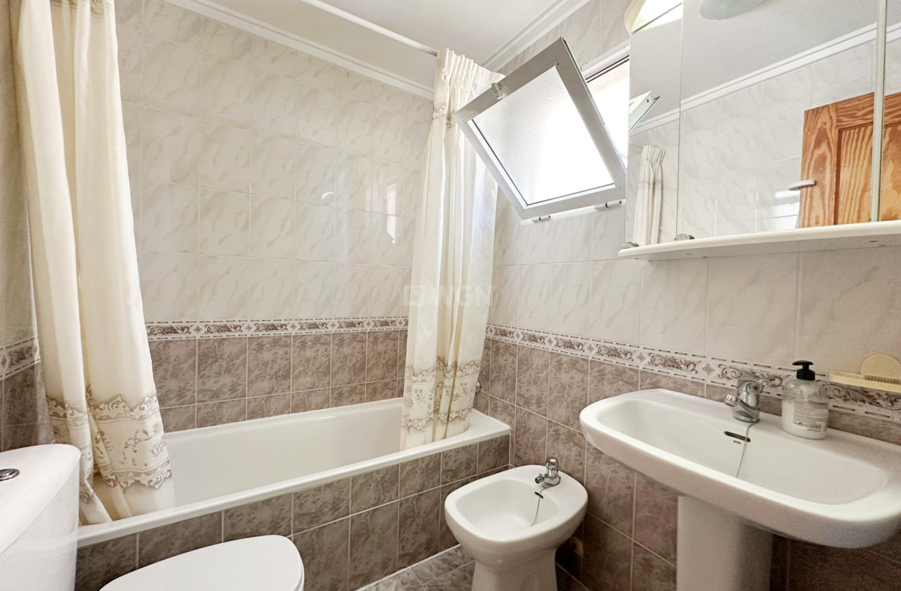 Wiederverkauf - Wohnung - Torrevieja