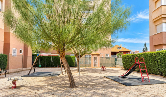 Wiederverkauf - Wohnung - Torrevieja