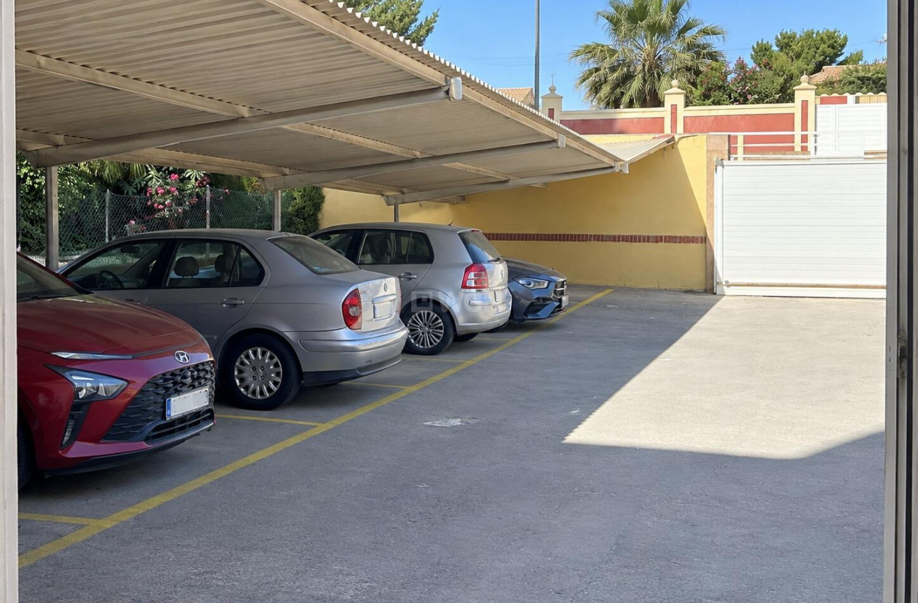 Wiederverkauf - Wohnung - Torrevieja