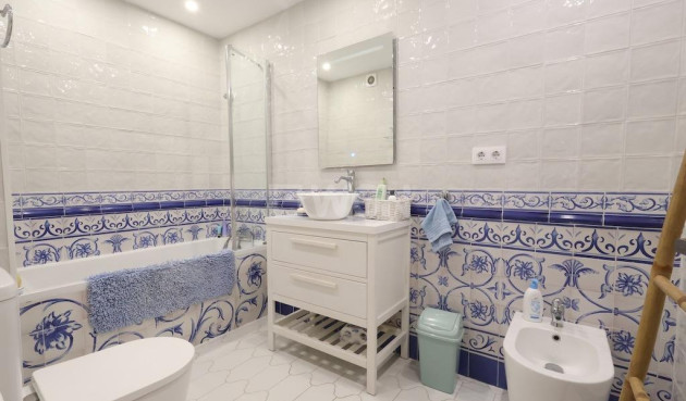 Reventa - Apartamento / piso - Torrevieja - Costa Blanca