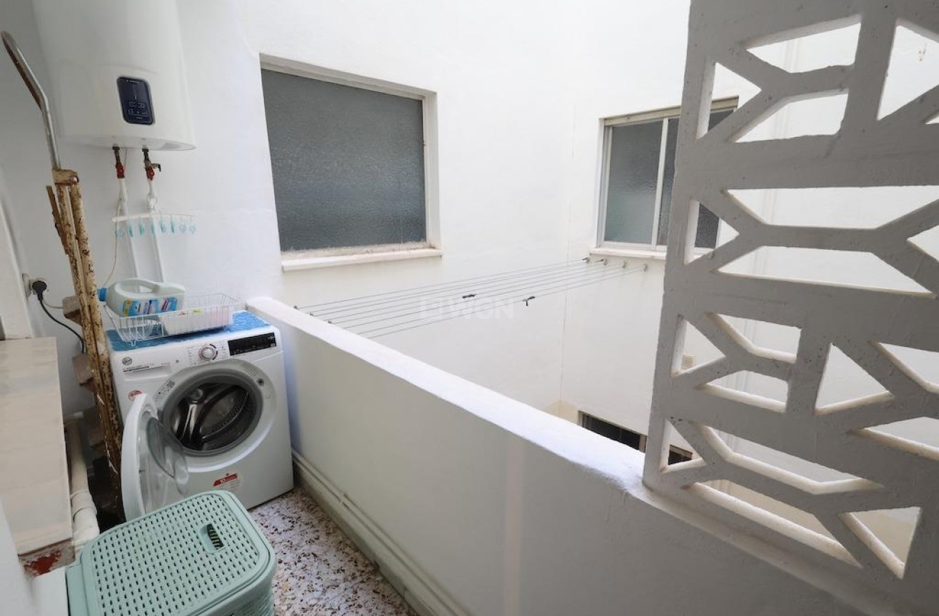 Reventa - Apartamento / piso - Torrevieja - Costa Blanca