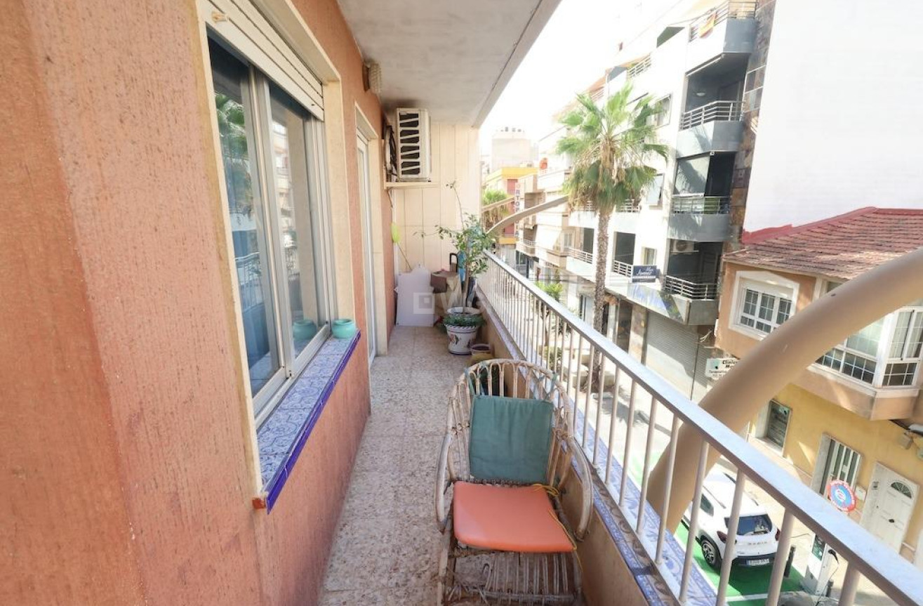 Reventa - Apartamento / piso - Torrevieja - Costa Blanca