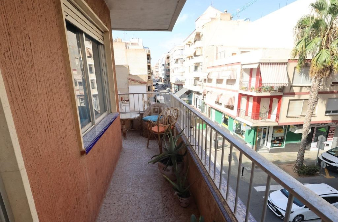 Reventa - Apartamento / piso - Torrevieja - Costa Blanca