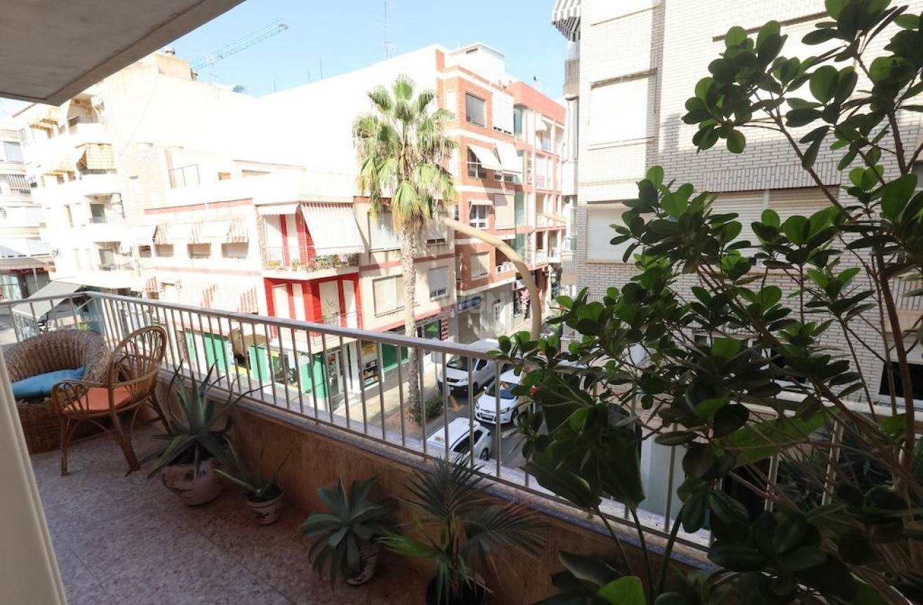 Reventa - Apartamento / piso - Torrevieja - Costa Blanca