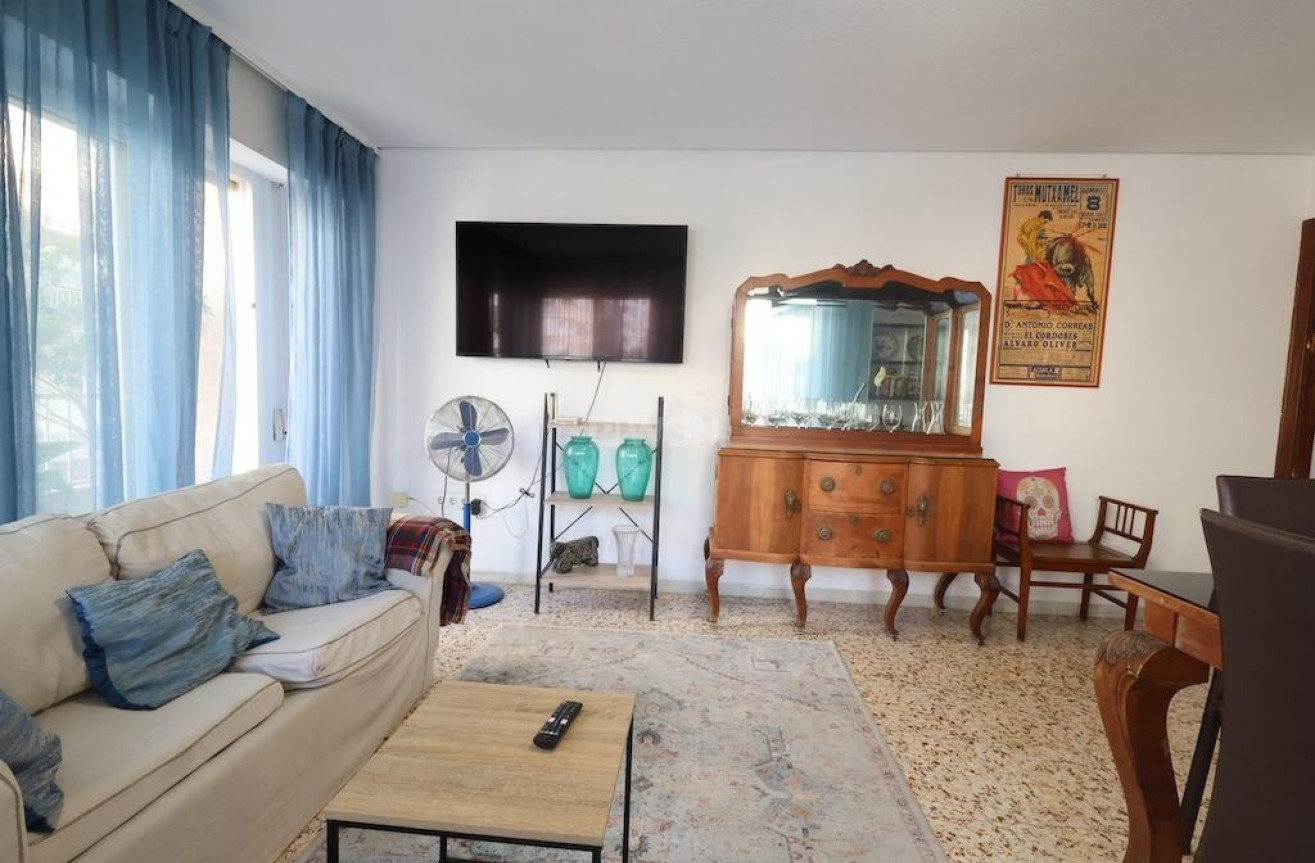 Reventa - Apartamento / piso - Torrevieja - Costa Blanca