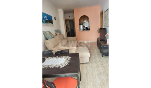 Resale - Apartment / flat - Torrevieja - Estacion De Autobuses