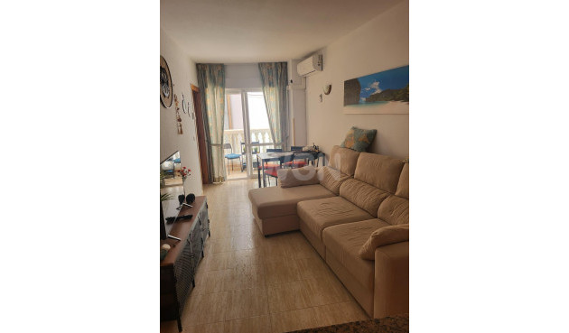 Resale - Apartment / flat - Torrevieja - Estacion De Autobuses