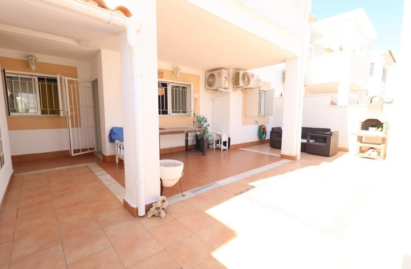 Odsprzedaż - Bungalow - Orihuela Costa - Costa Blanca
