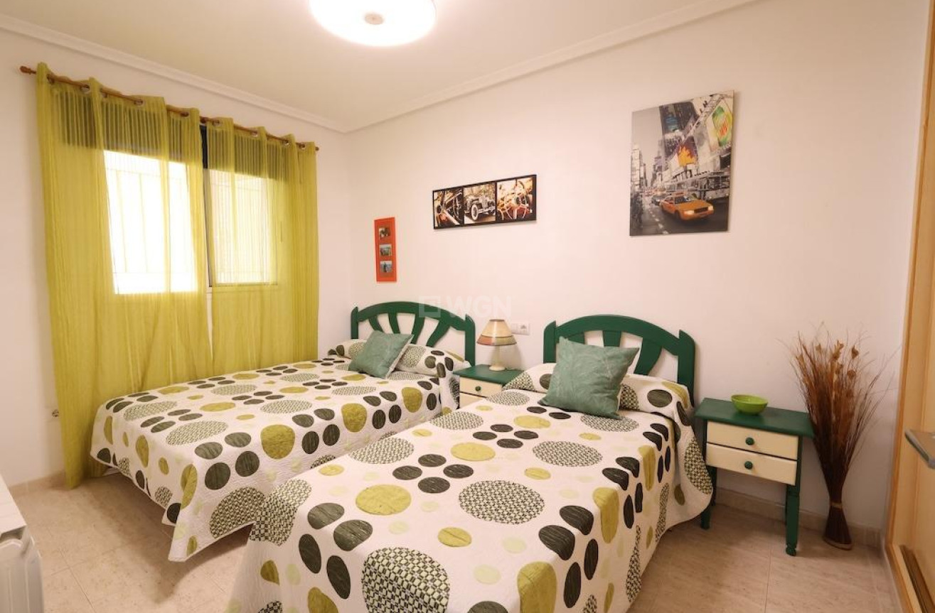 Odsprzedaż - Bungalow - Orihuela Costa - Costa Blanca