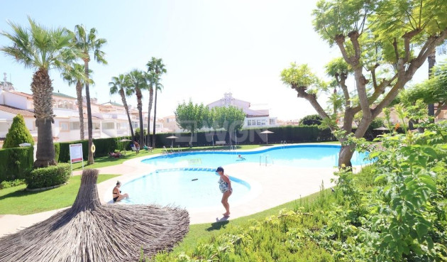 Odsprzedaż - Bungalow - Orihuela Costa - Costa Blanca