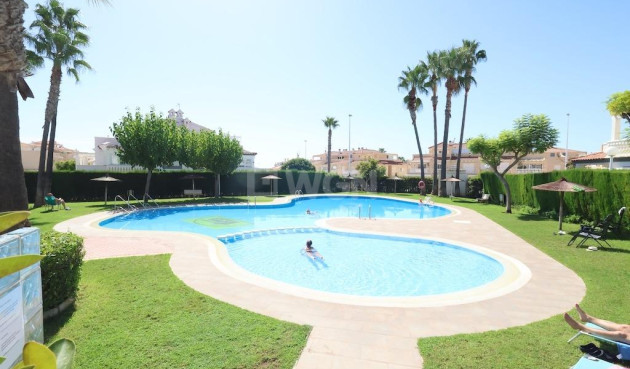 Odsprzedaż - Bungalow - Orihuela Costa - Costa Blanca