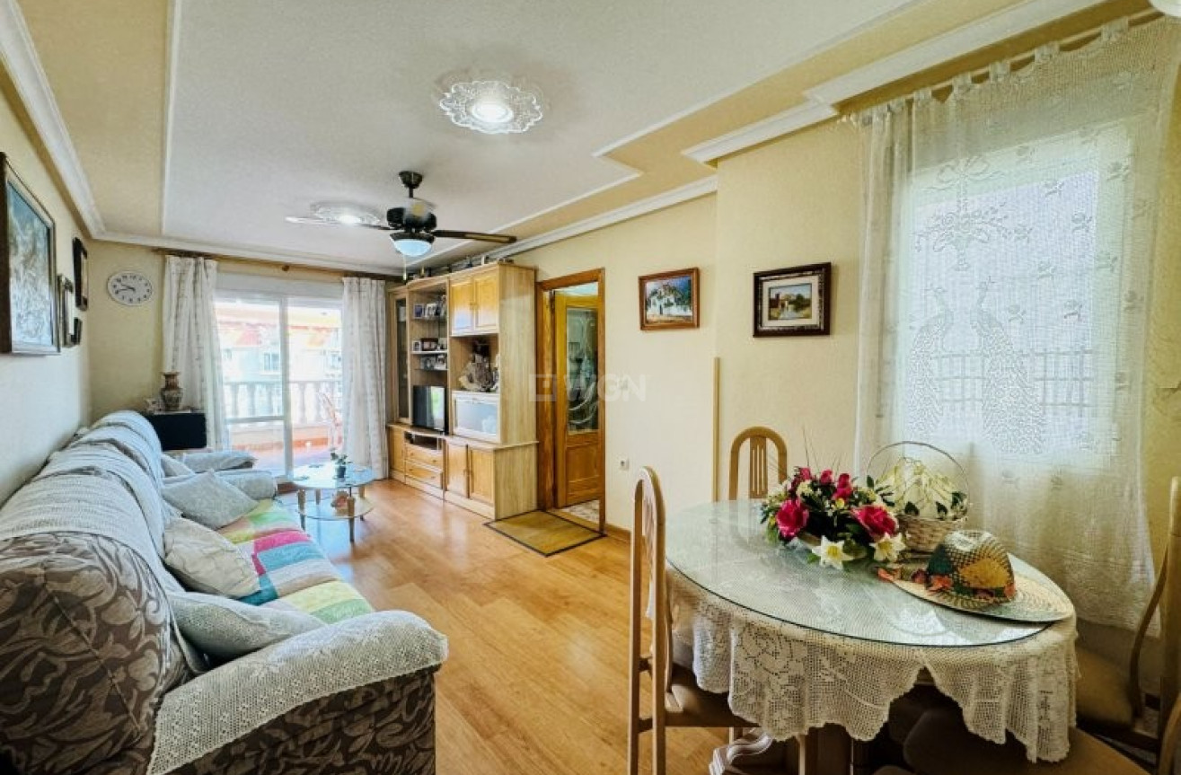 Reventa - Apartamento / piso - La Mata - Costa Blanca