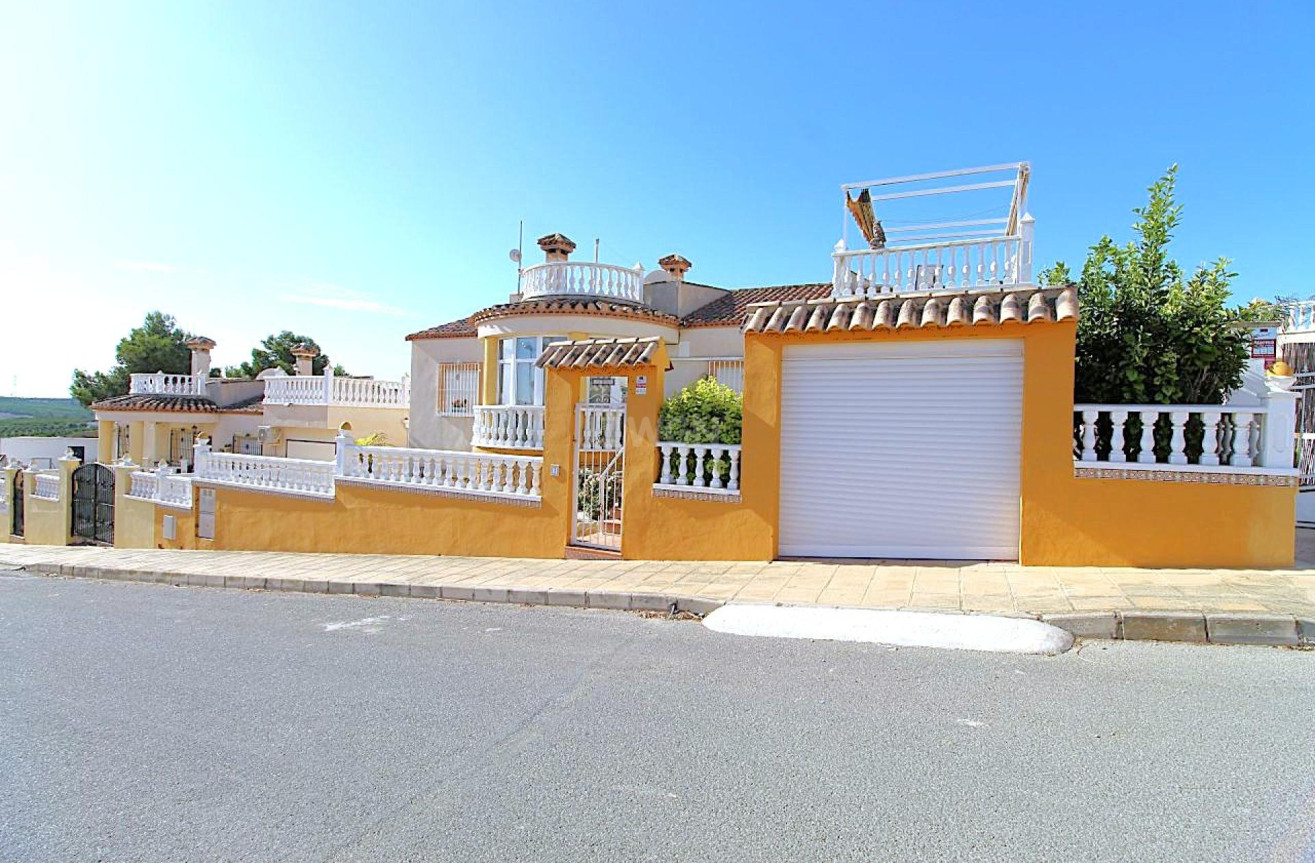 Odsprzedaż - Villa - San Miguel de Salinas - Inland