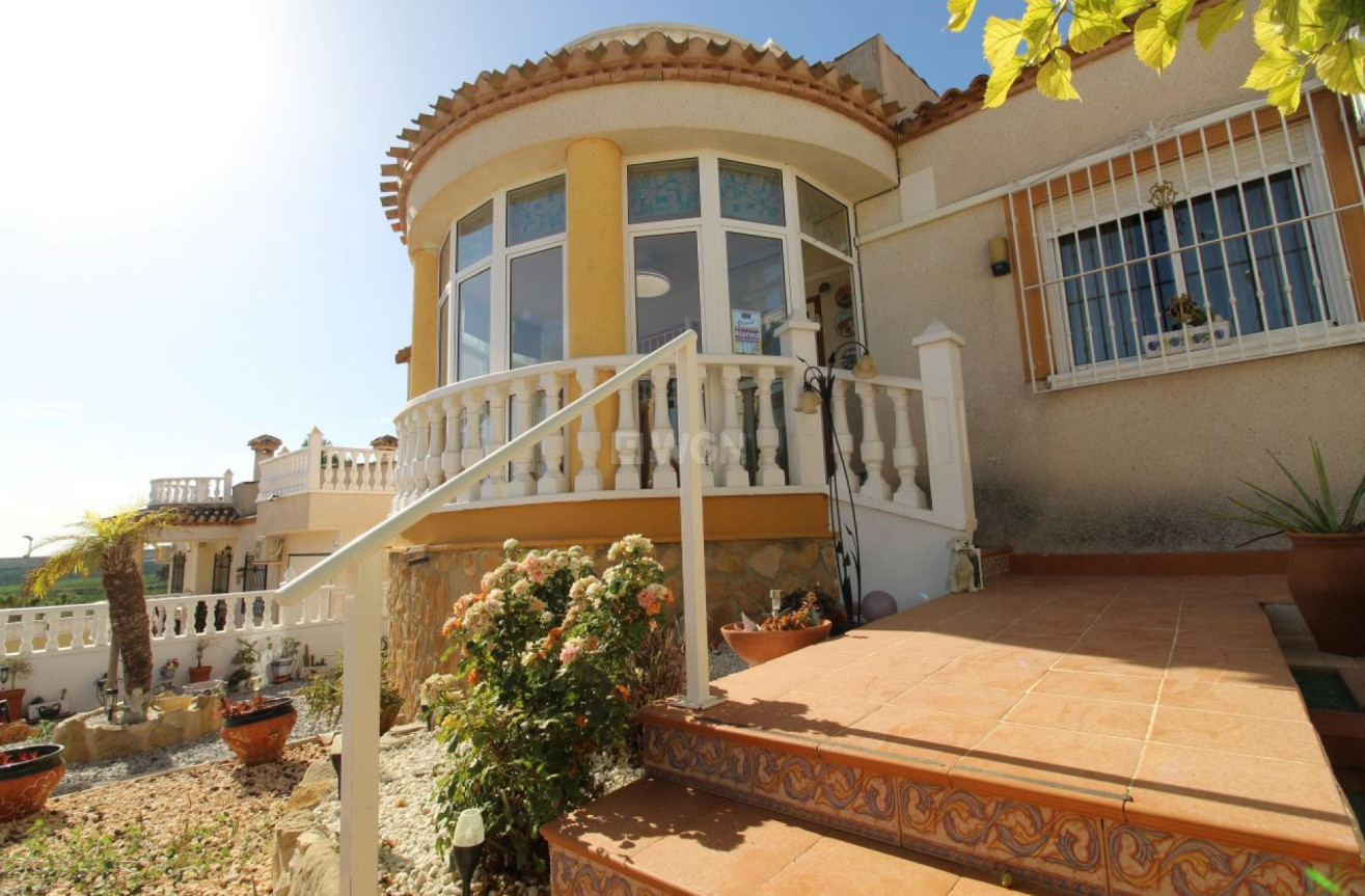 Odsprzedaż - Villa - San Miguel de Salinas - Inland