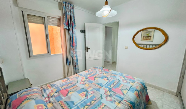 Resale - Apartment / flat - Torrevieja - Costa Blanca