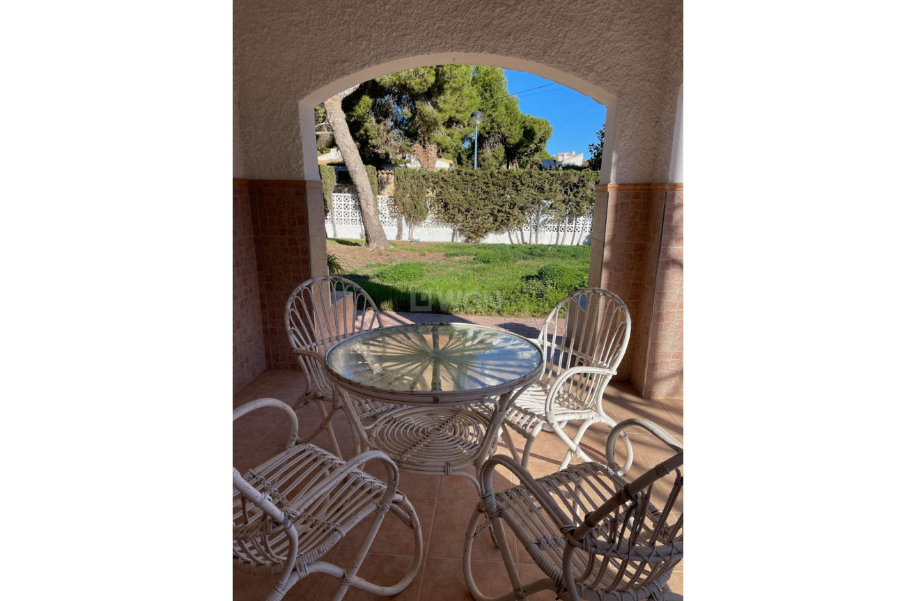 Odsprzedaż - Villa - Orihuela Costa - Costa Blanca