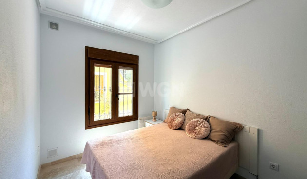 Odsprzedaż - Bungalow - Orihuela Costa - Costa Blanca