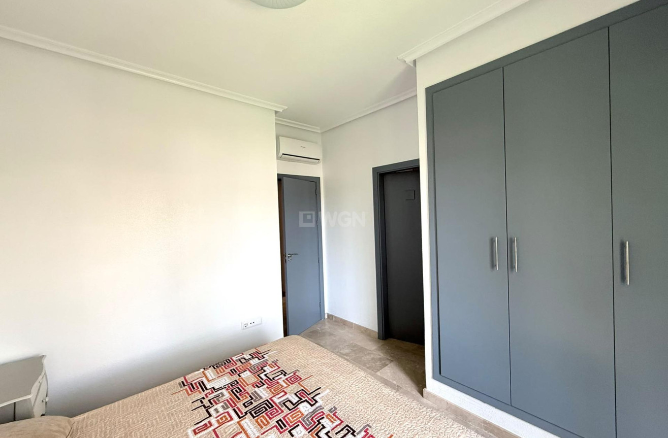 Odsprzedaż - Bungalow - Orihuela Costa - Costa Blanca