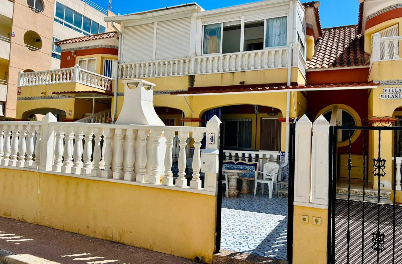 Resale - Townhouse - Torrevieja - Costa Blanca