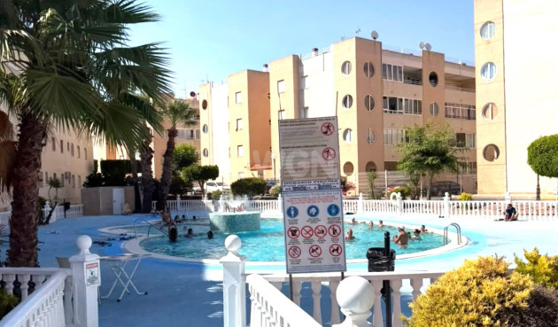 Resale - Townhouse - Torrevieja - Costa Blanca