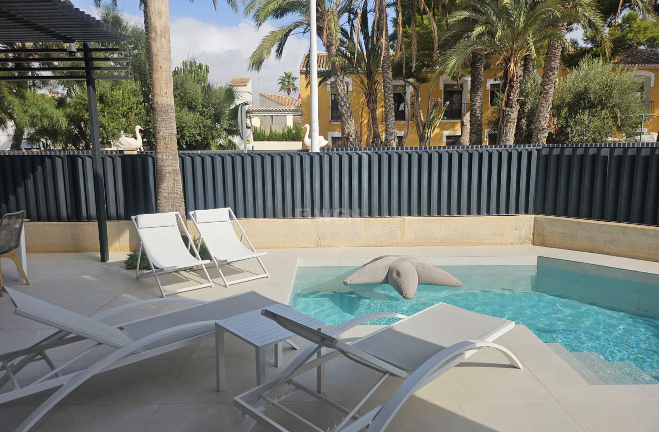 Odsprzedaż - Villa - Santiago de la ribera - Costa Calida