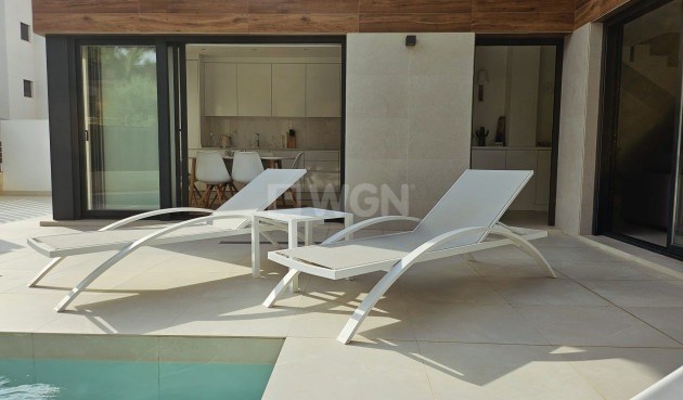Odsprzedaż - Villa - Santiago de la ribera - Costa Calida