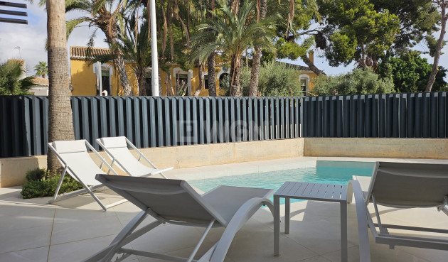 Odsprzedaż - Villa - Santiago de la ribera - Costa Calida