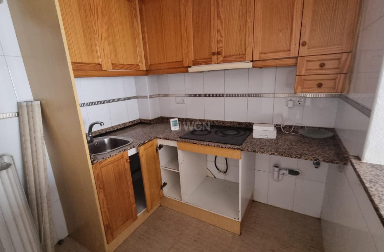 Resale - Apartment / flat - Torrevieja - El Molino