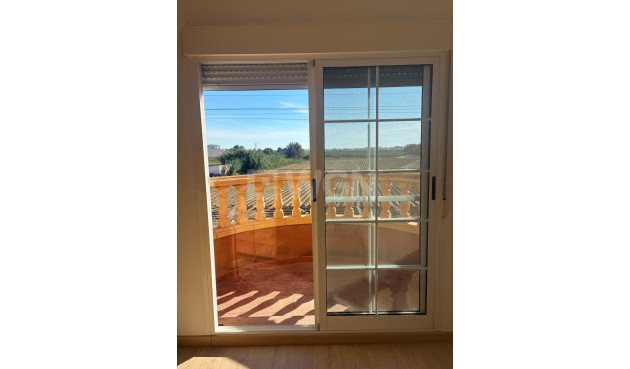 Odsprzedaż - Villa - Almoradí - El Banet