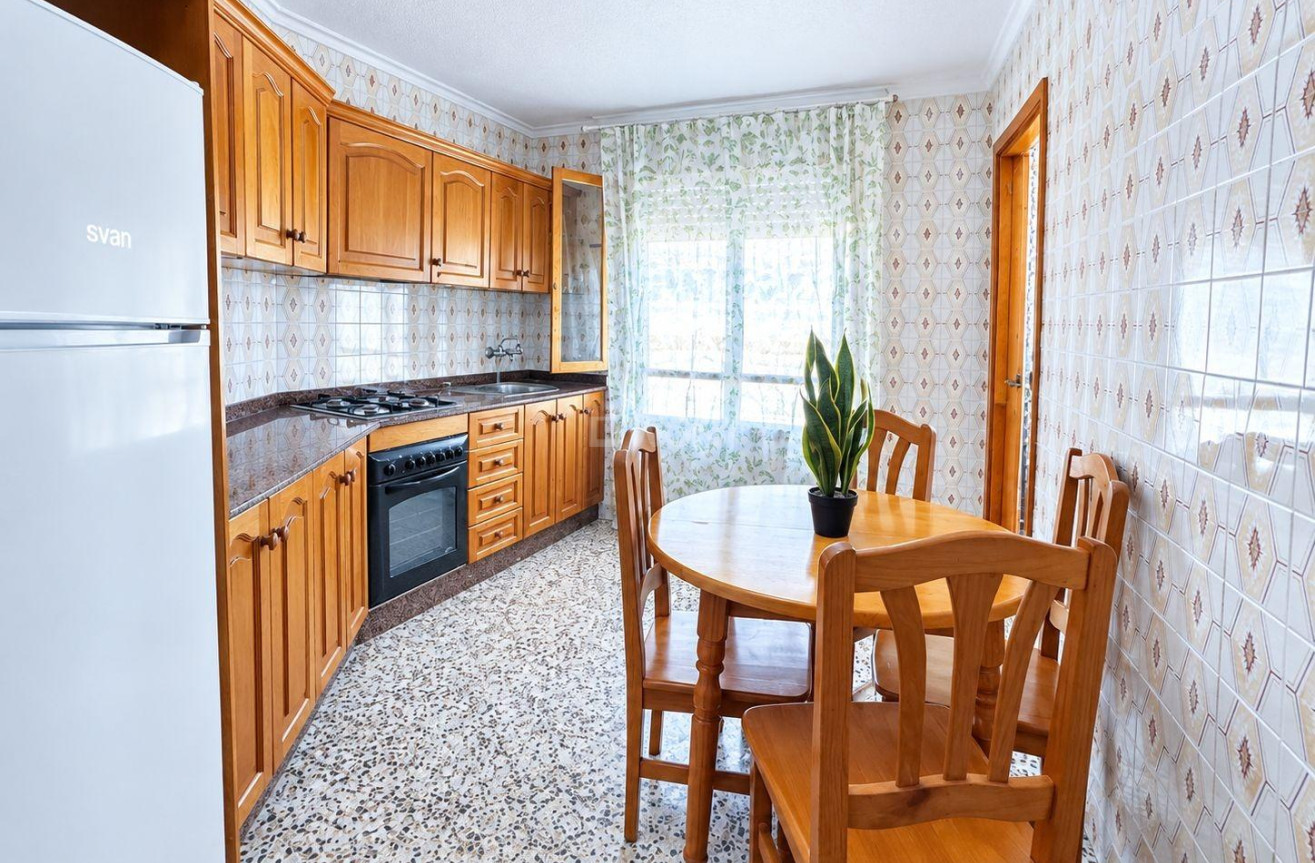 Resale - Apartment / flat - Torrevieja - Acequion