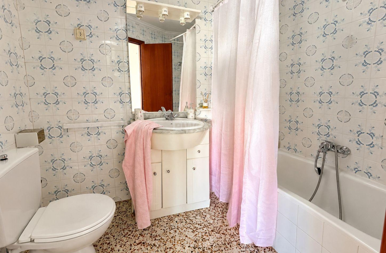 Resale - Apartment / flat - Torrevieja - Acequion