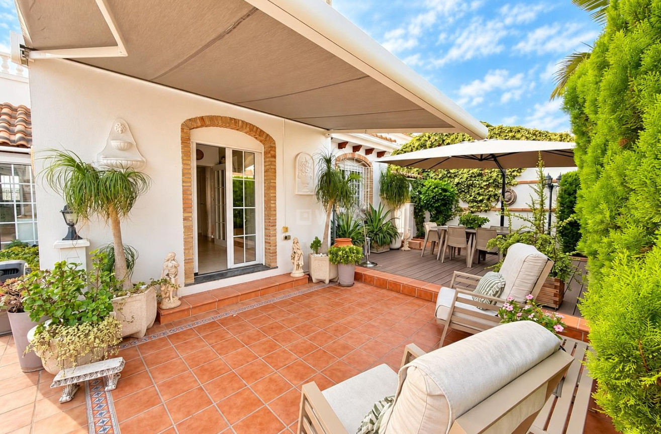 Odsprzedaż - Villa - Orihuela Costa - Costa Blanca