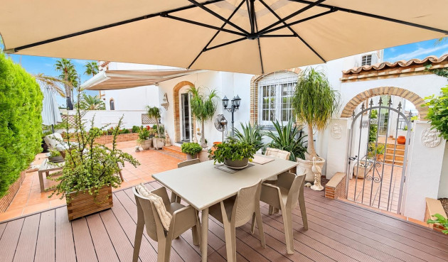 Odsprzedaż - Villa - Orihuela Costa - Costa Blanca