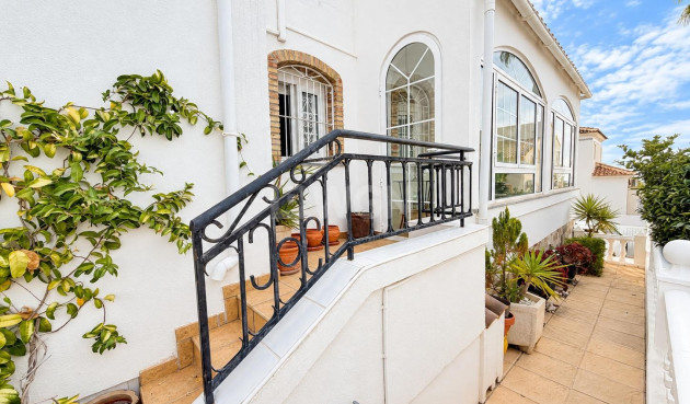 Odsprzedaż - Villa - Orihuela Costa - Costa Blanca