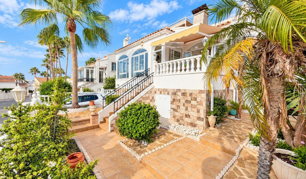 Odsprzedaż - Villa - Orihuela Costa - Costa Blanca
