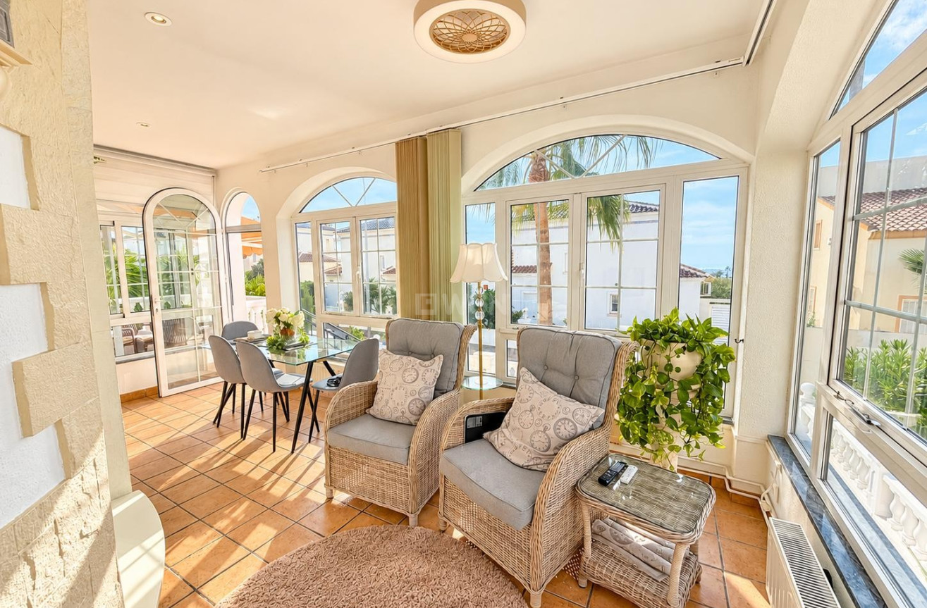 Odsprzedaż - Villa - Orihuela Costa - Costa Blanca