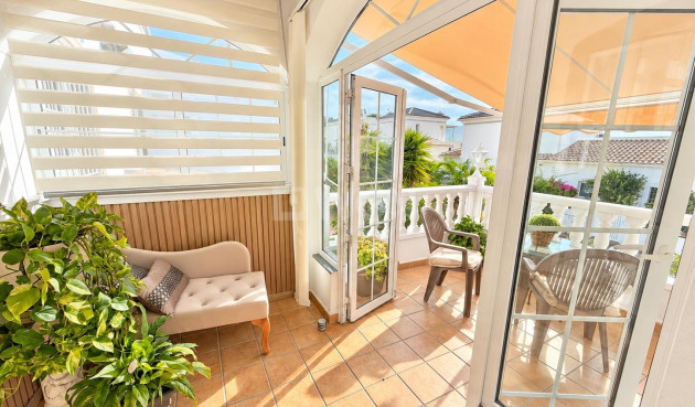 Odsprzedaż - Villa - Orihuela Costa - Costa Blanca