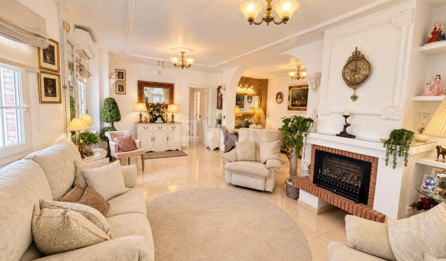 Odsprzedaż - Villa - Orihuela Costa - Costa Blanca