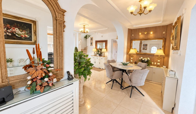 Odsprzedaż - Villa - Orihuela Costa - Costa Blanca