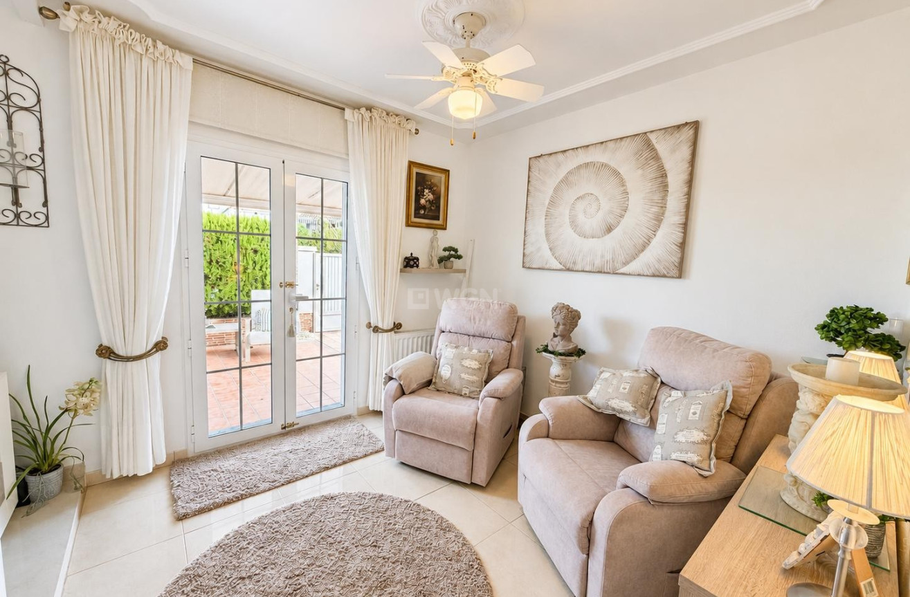 Odsprzedaż - Villa - Orihuela Costa - Costa Blanca
