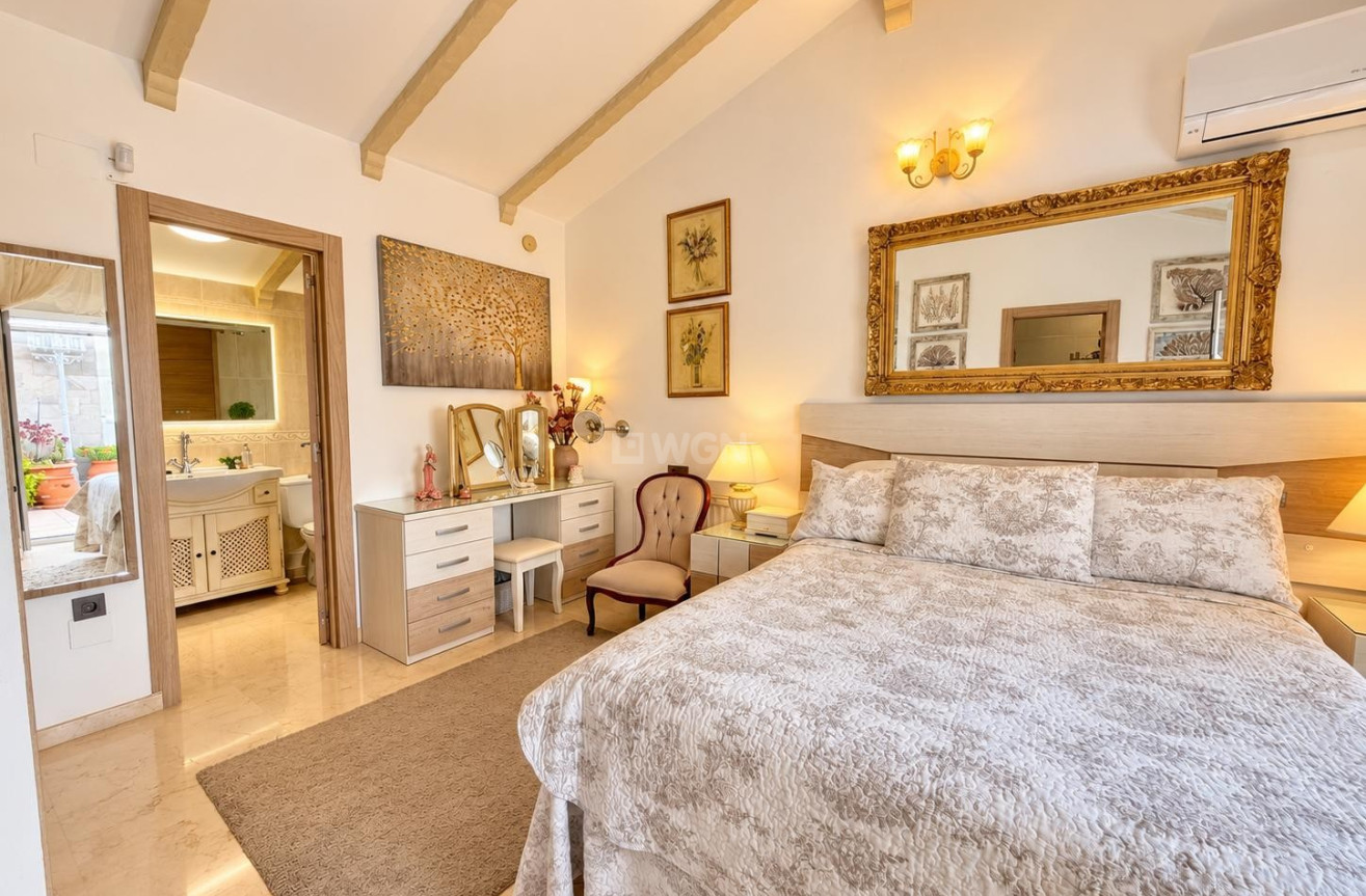 Odsprzedaż - Villa - Orihuela Costa - Costa Blanca