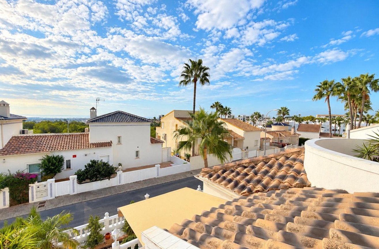 Odsprzedaż - Villa - Orihuela Costa - Costa Blanca