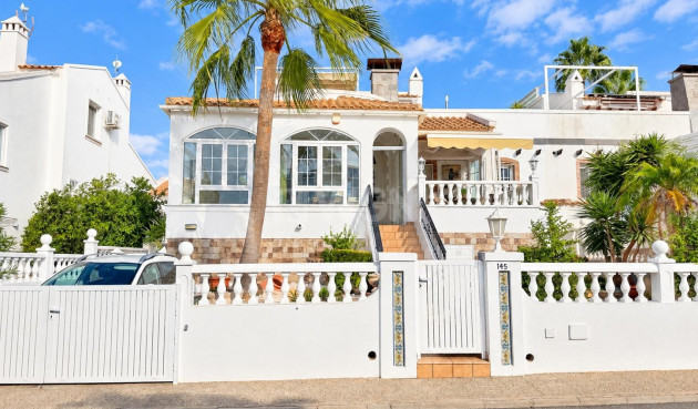 Odsprzedaż - Villa - Orihuela Costa - Costa Blanca