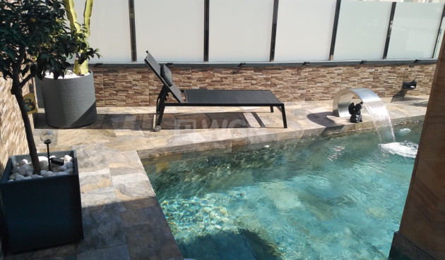 Odsprzedaż - Villa - Cabo Roig - Costa Blanca